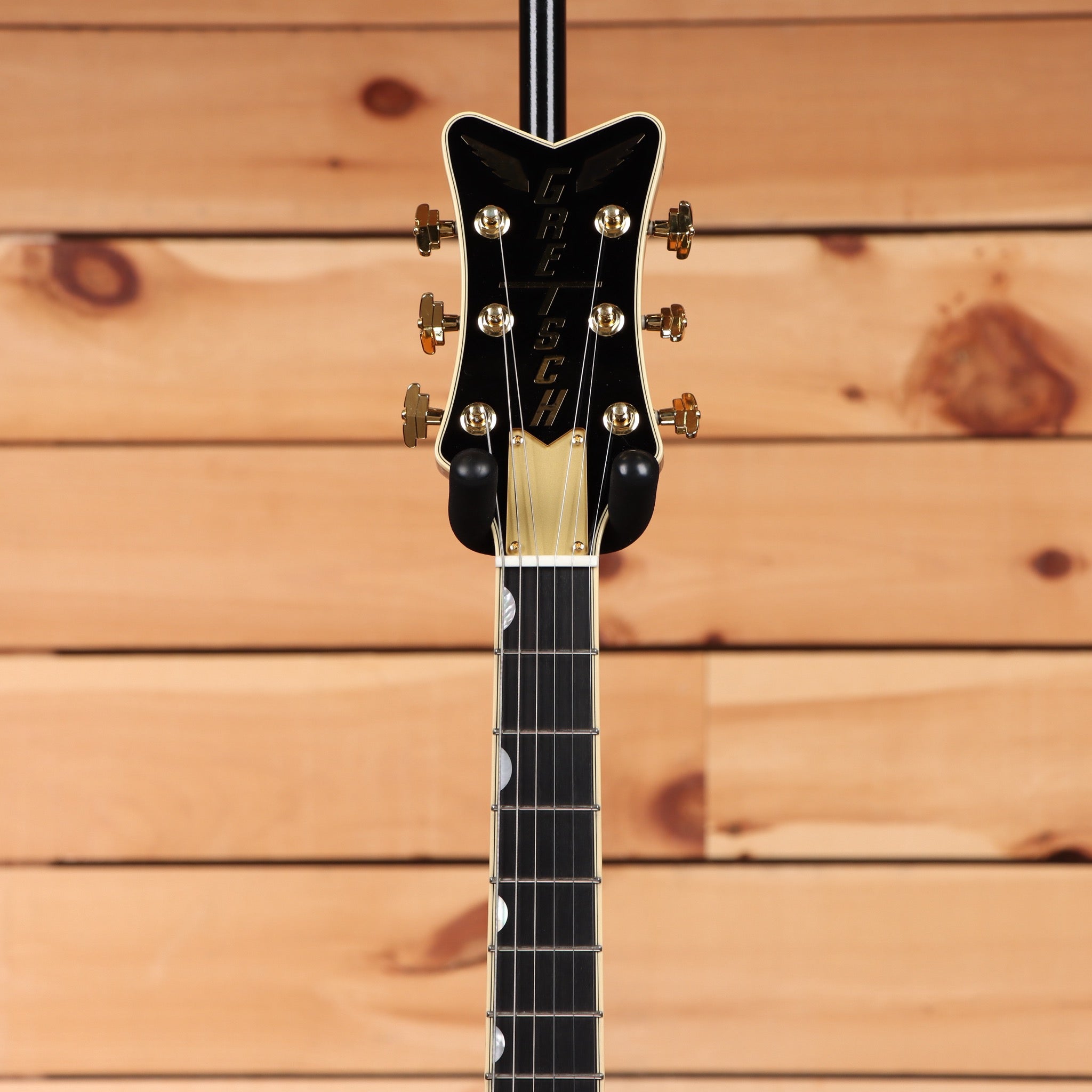 Pre-owned Gretsch G6134TG Penguin semi-hollow electric guitar Gold Paisley with gold hardware
