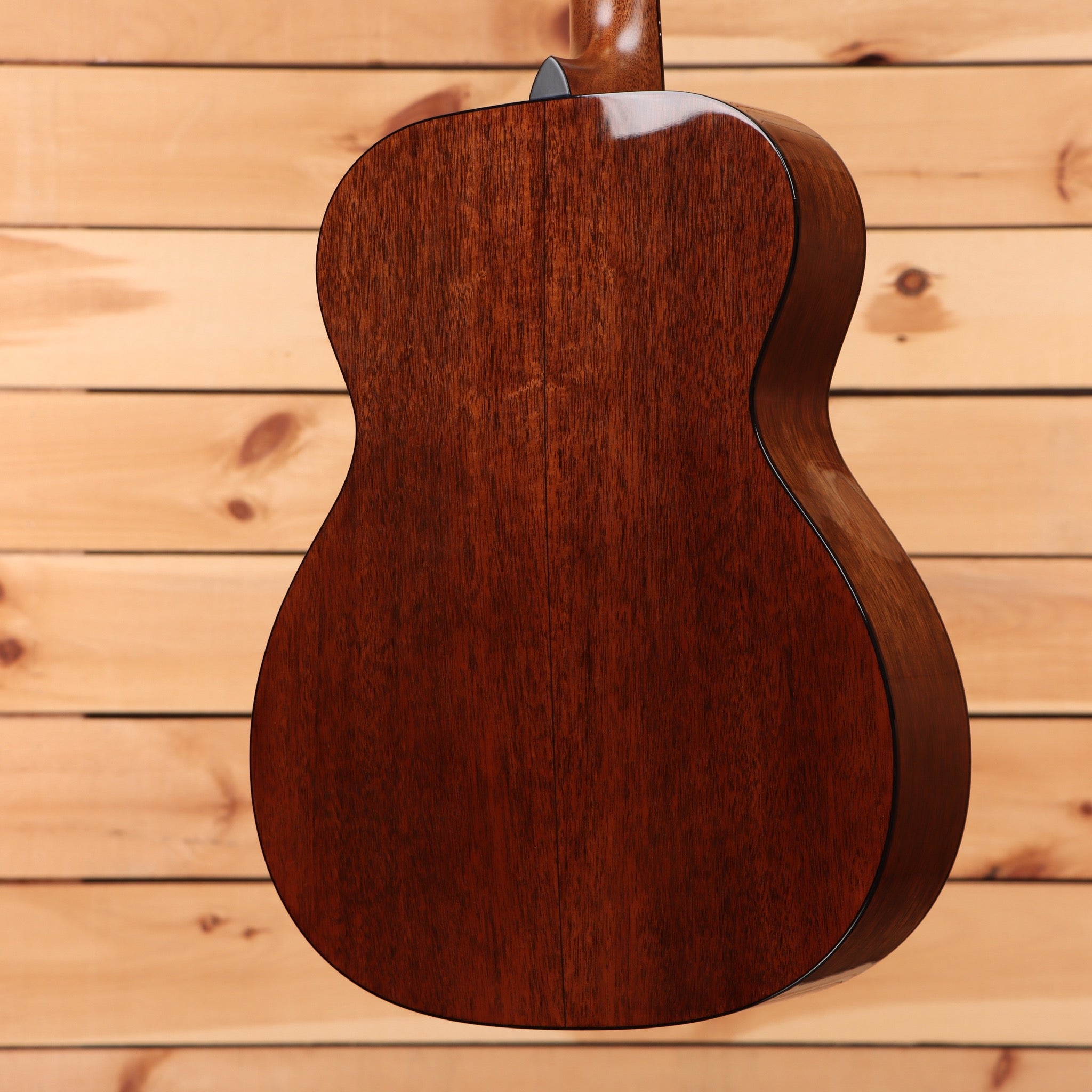 Martin 00-18 dreadnought acoustic guitar aging toner finish with mahogany back and sides