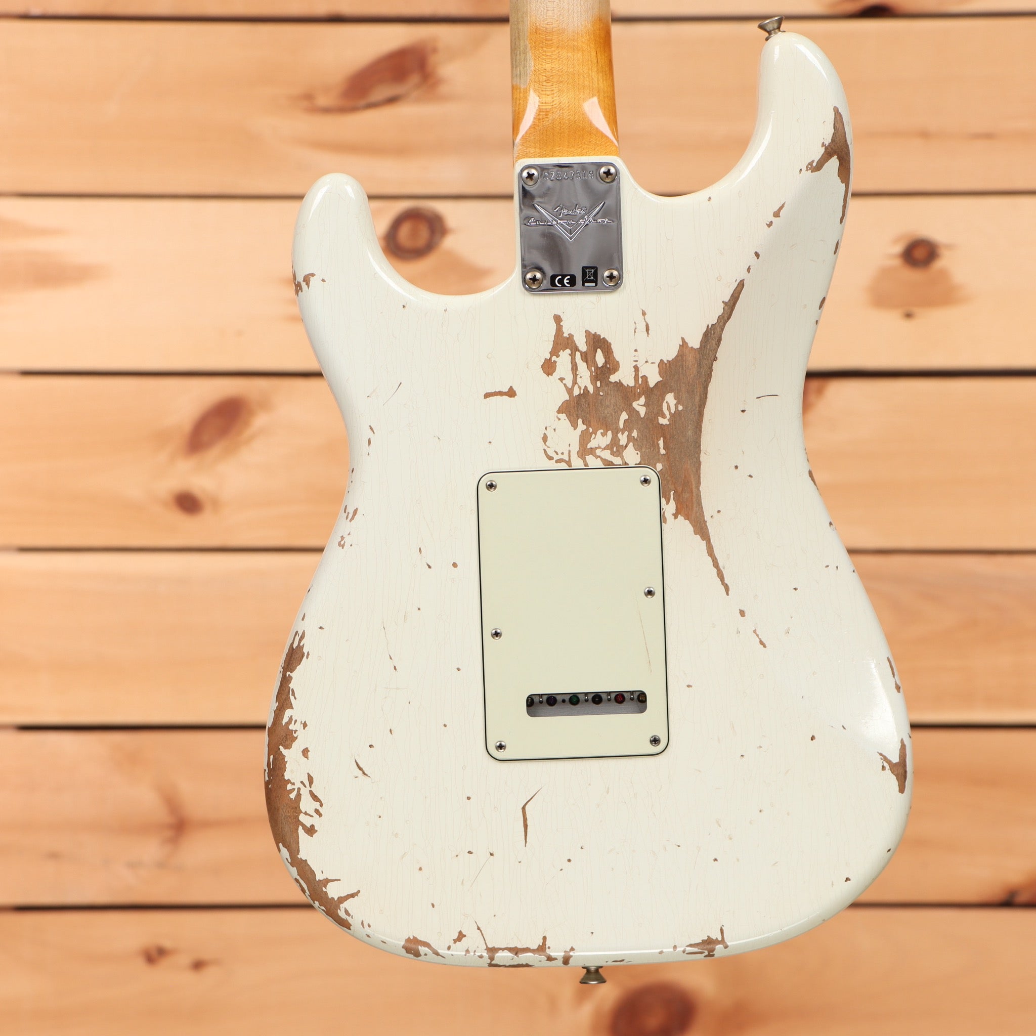 Pre-owned Fender Custom Shop 1960 Stratocaster electric guitar heavy relic aged Olympic White with single-coil pickups