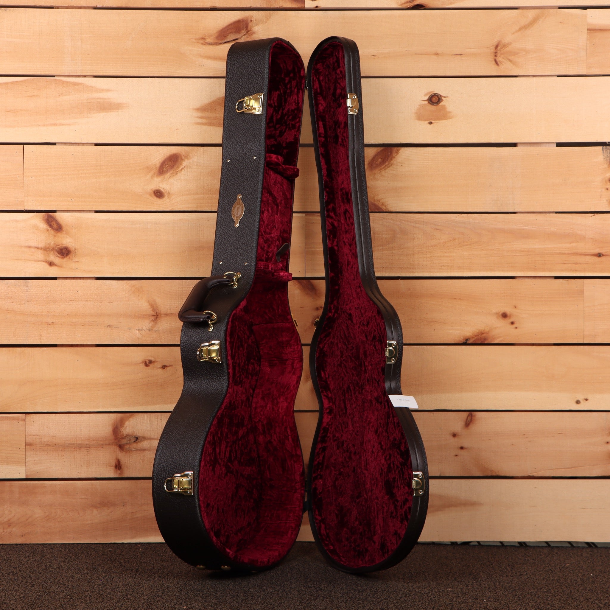 Taylor 362ce Grand Concert acoustic-electric guitar Shaded Edgeburst with burgundy velvet-lined case