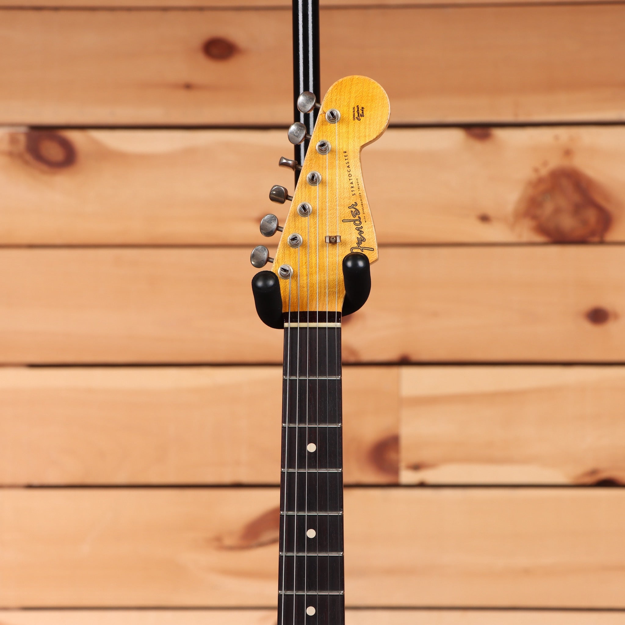 Pre-owned Fender Custom Shop 1960 Stratocaster electric guitar Heavy Relic Aged Olympic White with maple neck
