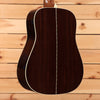 Martin D-28 - Natural