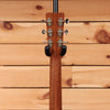 Martin D-28 - Natural