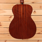 Pre-owned Martin 00-18 concert acoustic guitar Aging Toner finish with center seam back