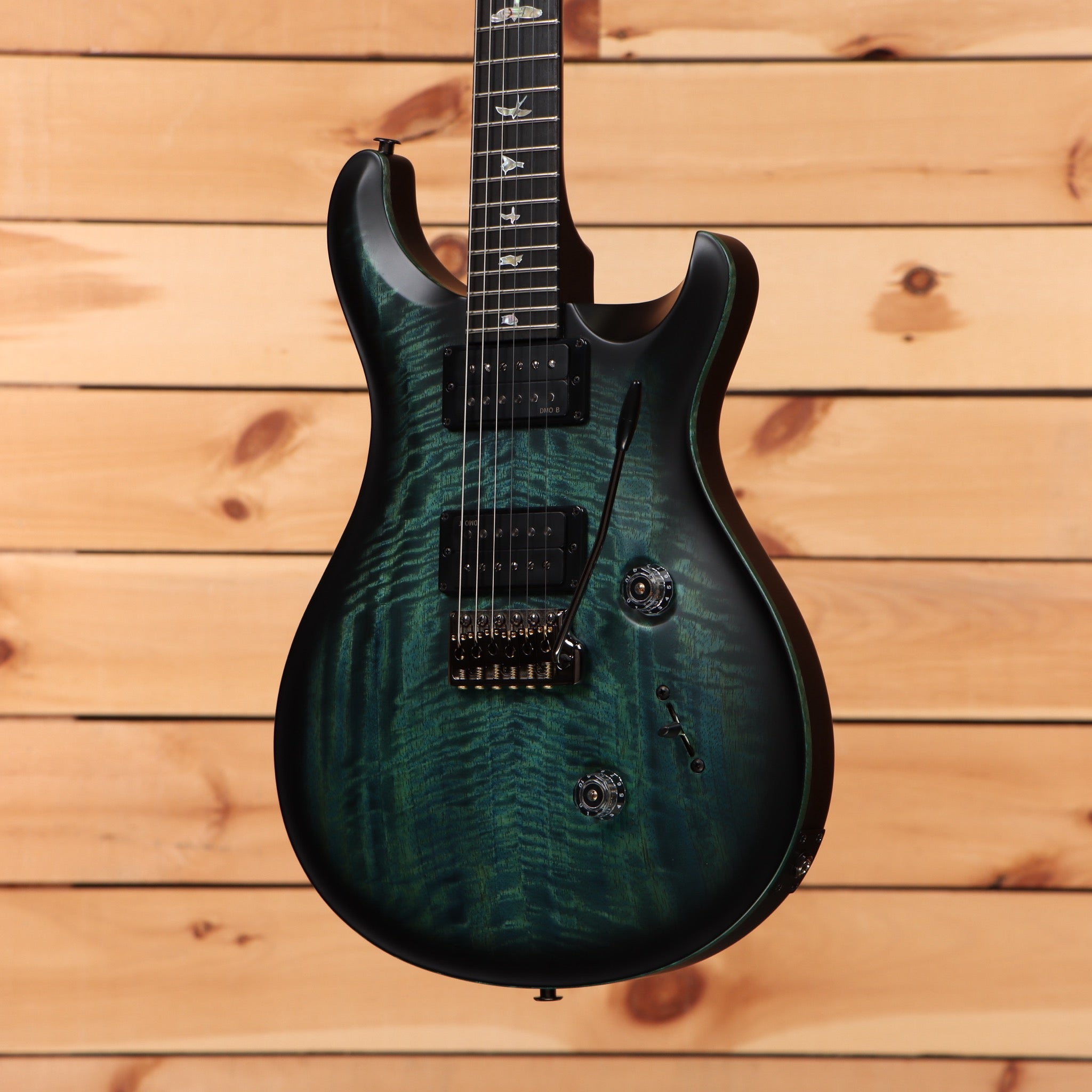 Paul Reed Smith 40th Anniversary Custom 24 Satin Limited Edition Cobalt Smokeburst electric guitar with flamed maple top
