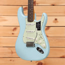 Fender Vintera II Road-Worn 60s Stratocaster electric guitar Sonic Blue with single-coil pickups