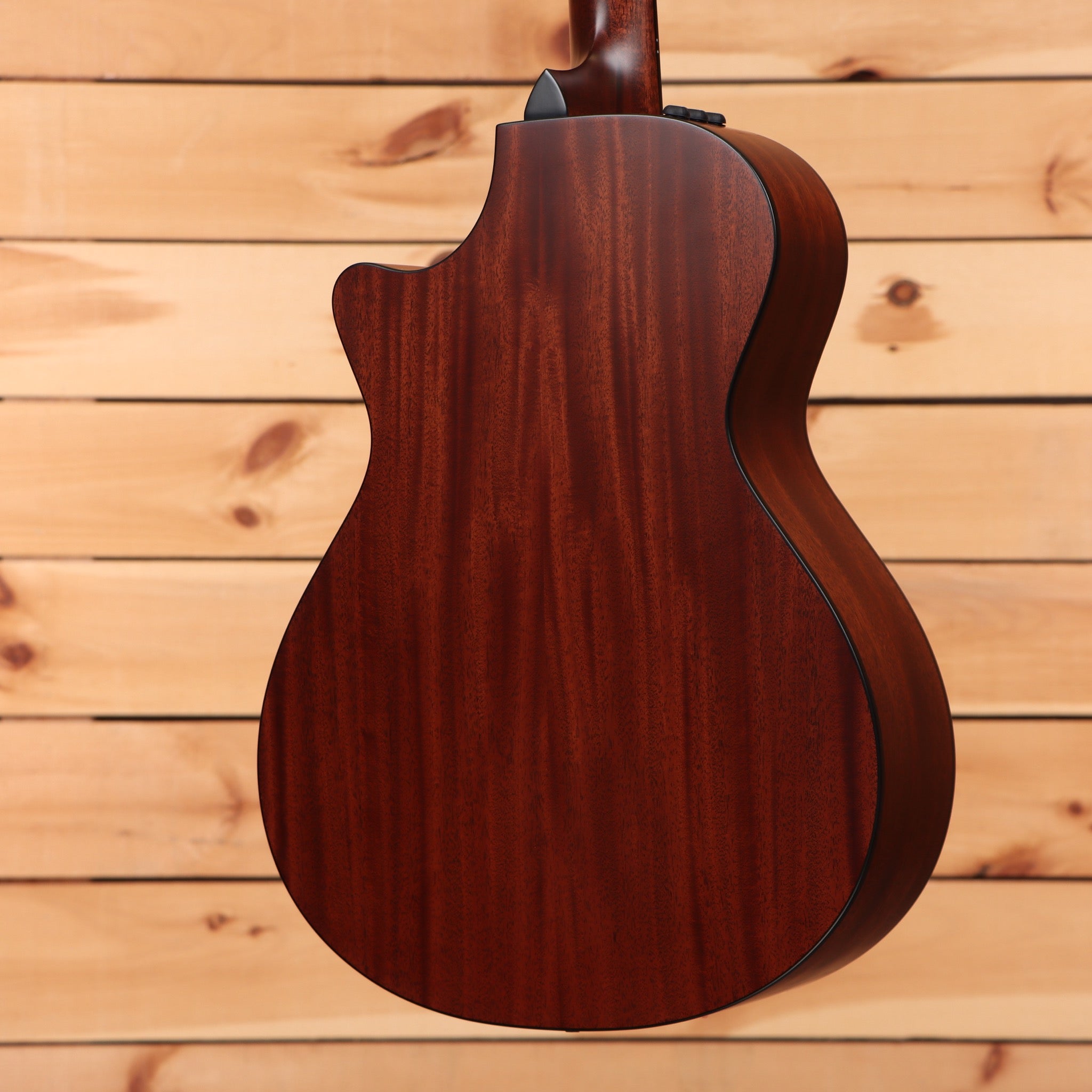 Taylor 322ce Grand Concert acoustic-electric guitar Shaded Edgeburst with venetian cutaway