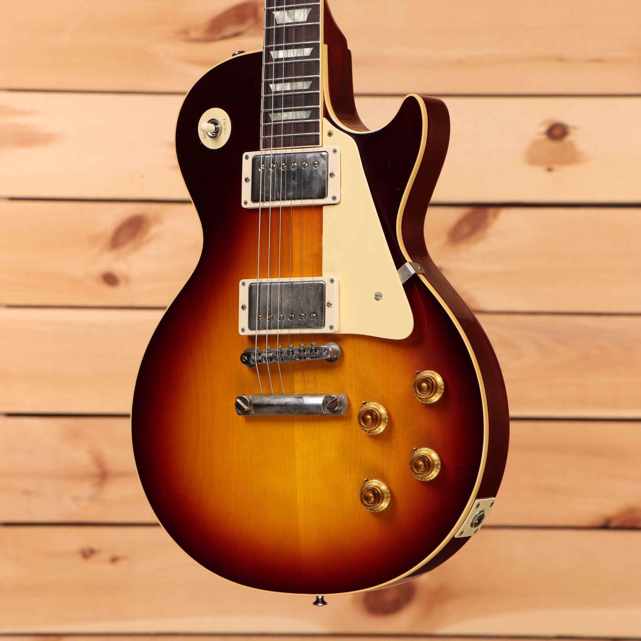 Gibson 1958 Les Paul Standard Ultra Light electric guitar Bourbon Burst with dual humbuckers and gold hardware