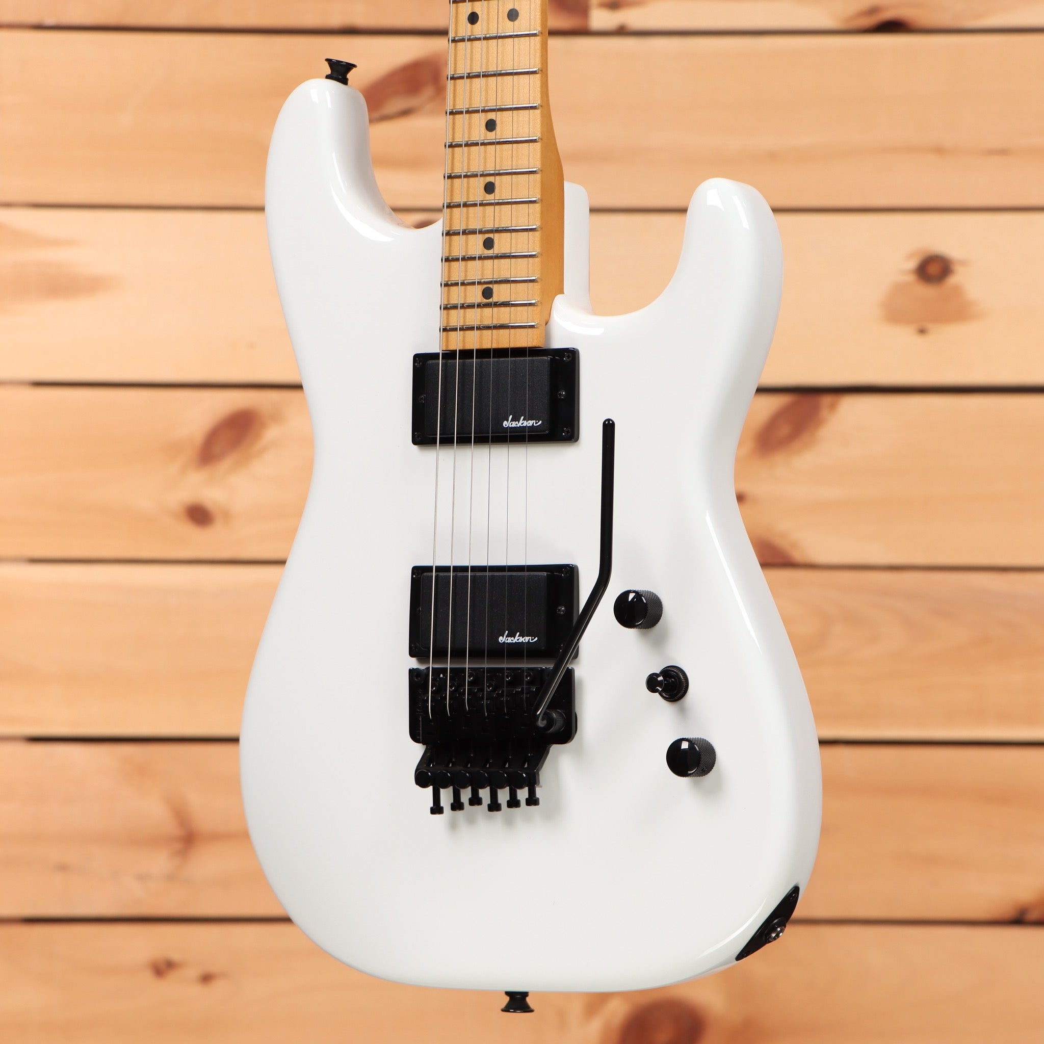 Jackson Pro Origins 1985 San Dimas SD1 HH electric guitar Snow White with dual humbuckers and Floyd Rose tremolo