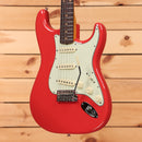 Fender Limited Edition American Vintage II 61 Stratocaster electric guitar Fiesta Red with single-coil pickups