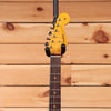 Fender Limited Edition American Vintage II '61 Stratocaster - Fiesta Red