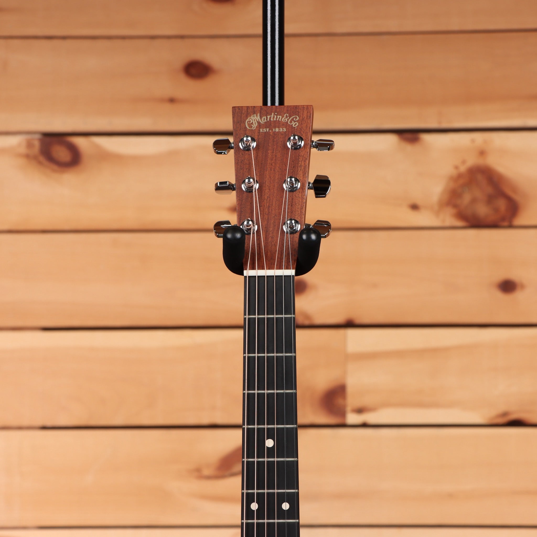 Martin DCPA4-R acoustic-electric guitar Natural with rosewood fretboard and chrome tuners