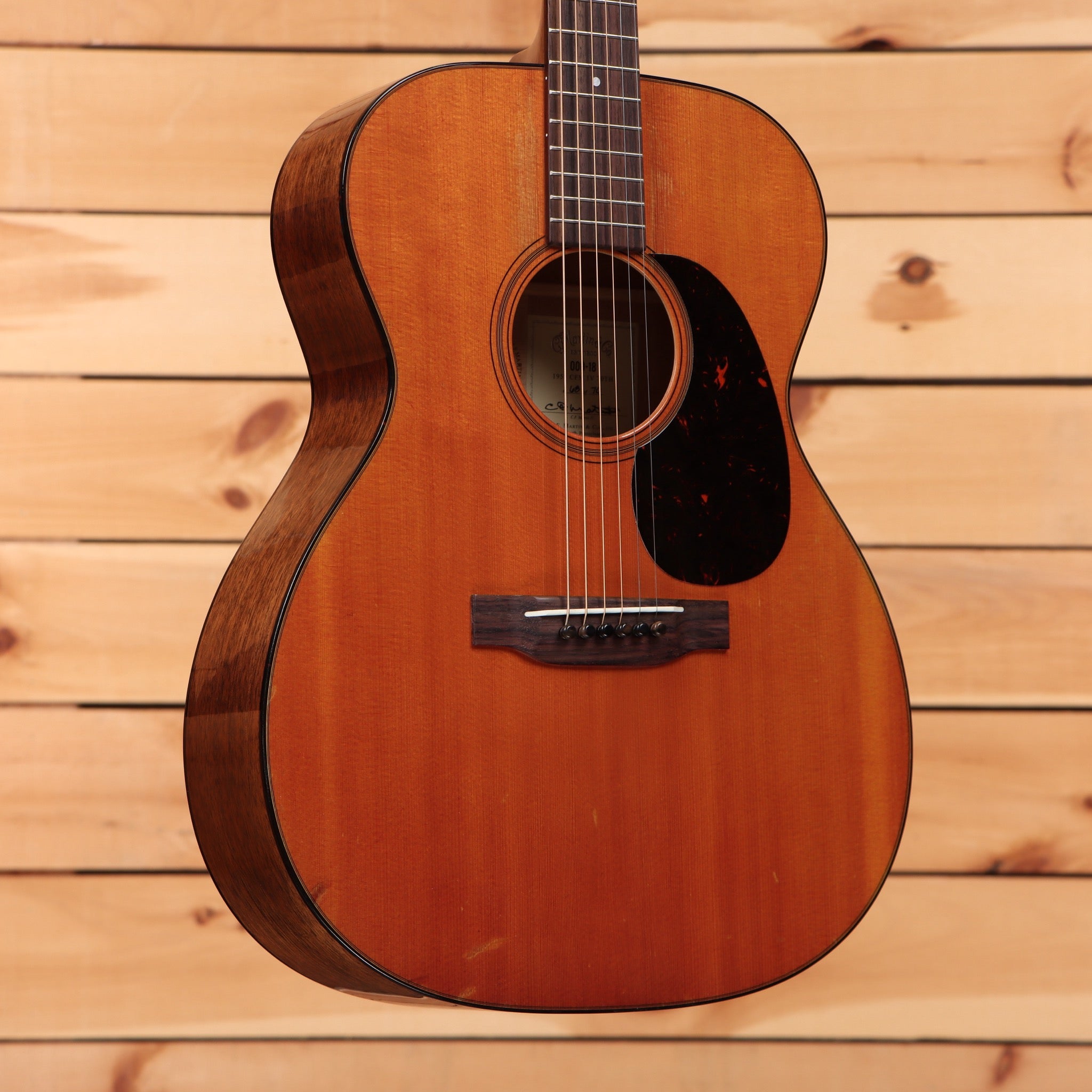 Martin 00-18 1955 CFM IV 70th acoustic guitar aged finish with dark pickguard