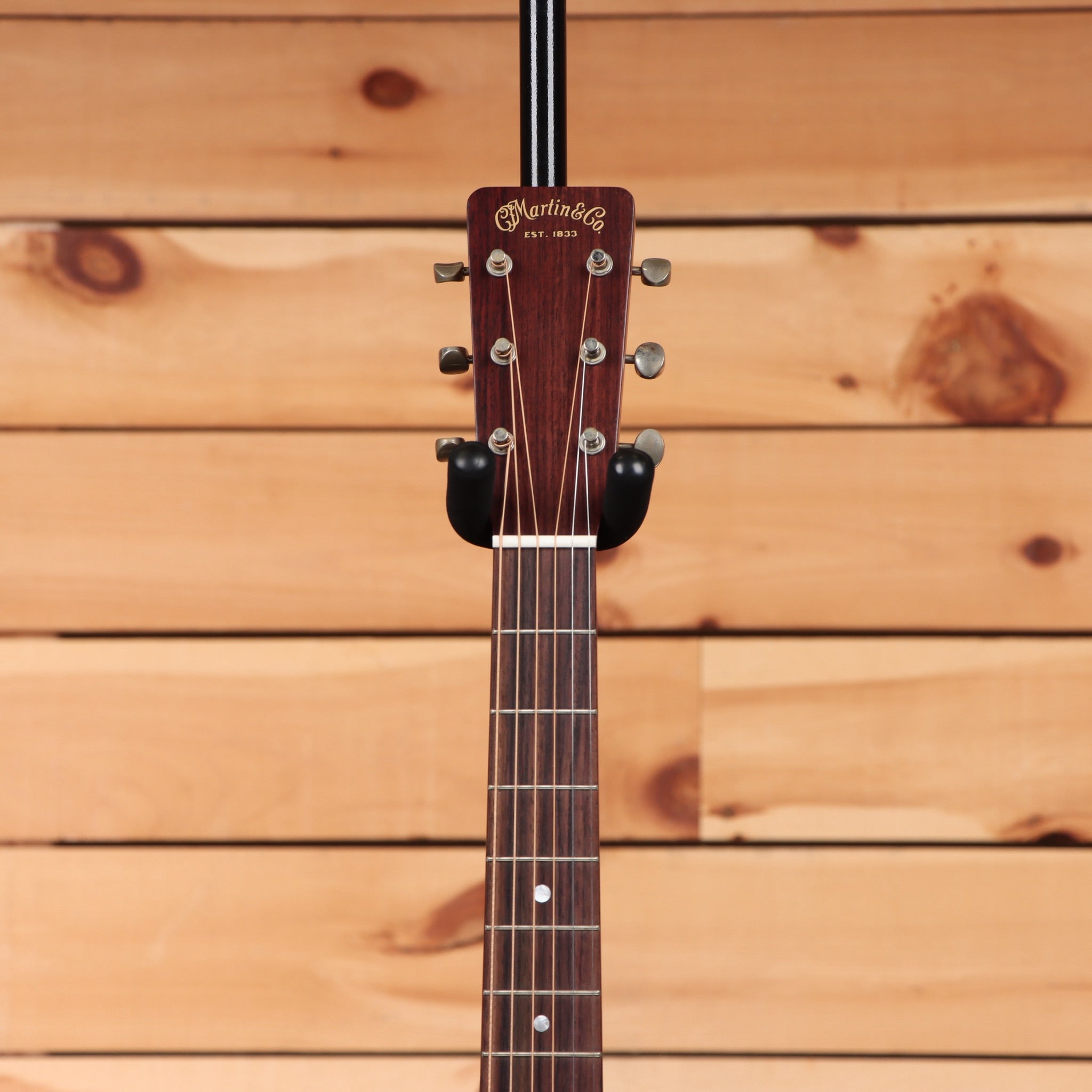 Martin 00-18 1955 CFM IV 70th acoustic guitar aged finish with rosewood fretboard