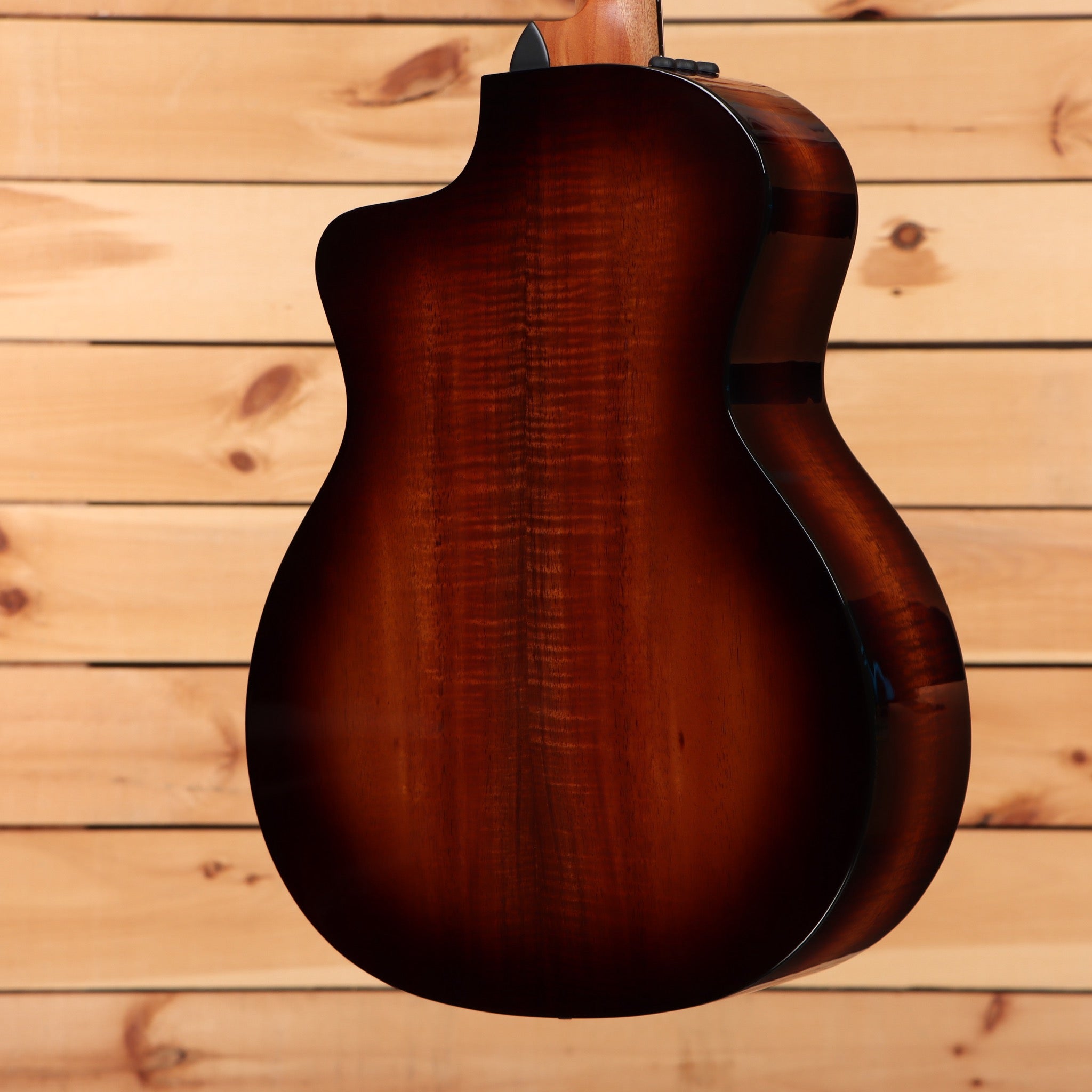 Taylor 214cek-sb acoustic guitar Shaded Edgeburst finish with venetian cutaway