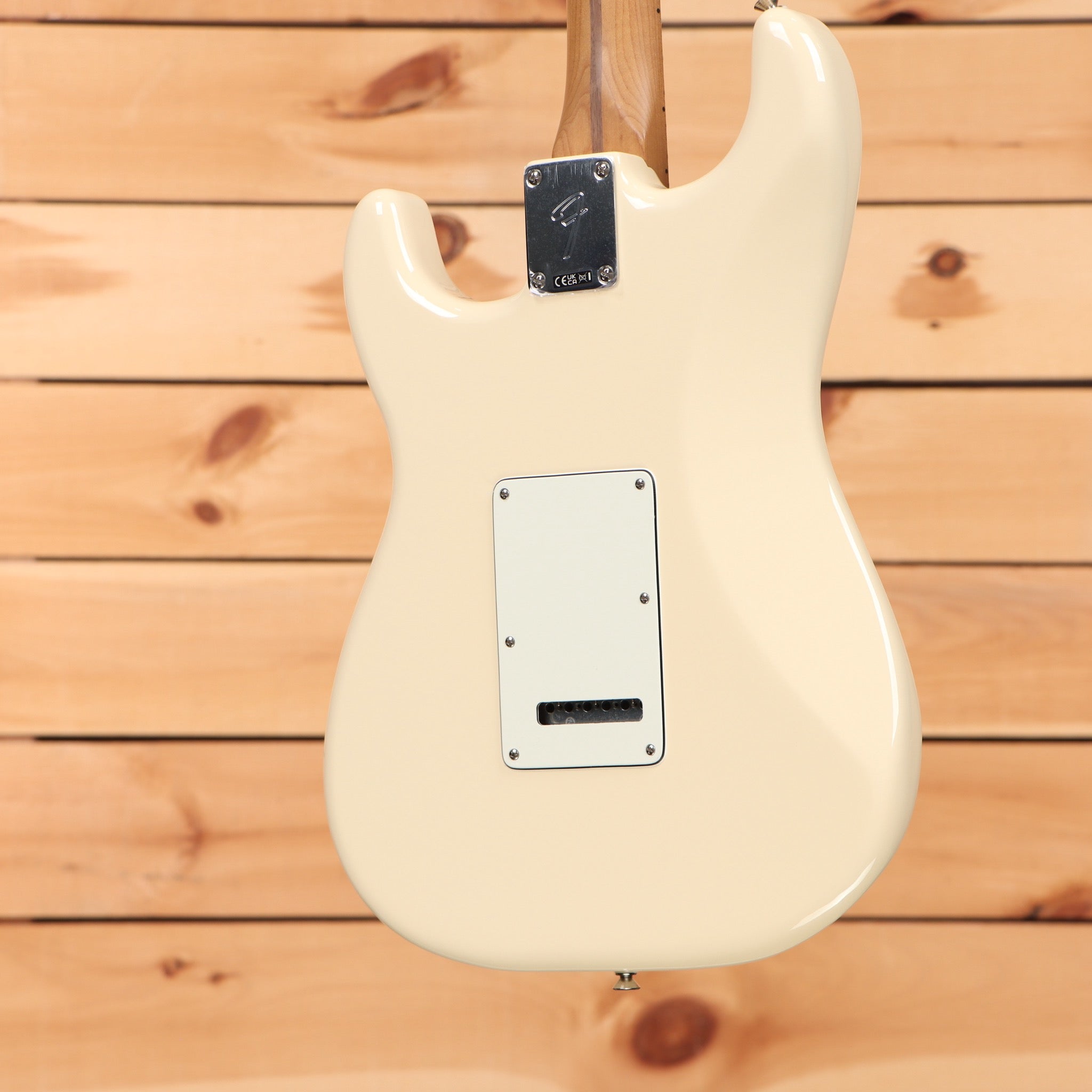 Fender Limited Player II Stratocaster electric guitar Olympic White with single-coil pickups and white pickguard