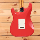 Fender American Ultra Luxe Vintage 60s Stratocaster HSS electric guitar Fiesta Red with white pickguard