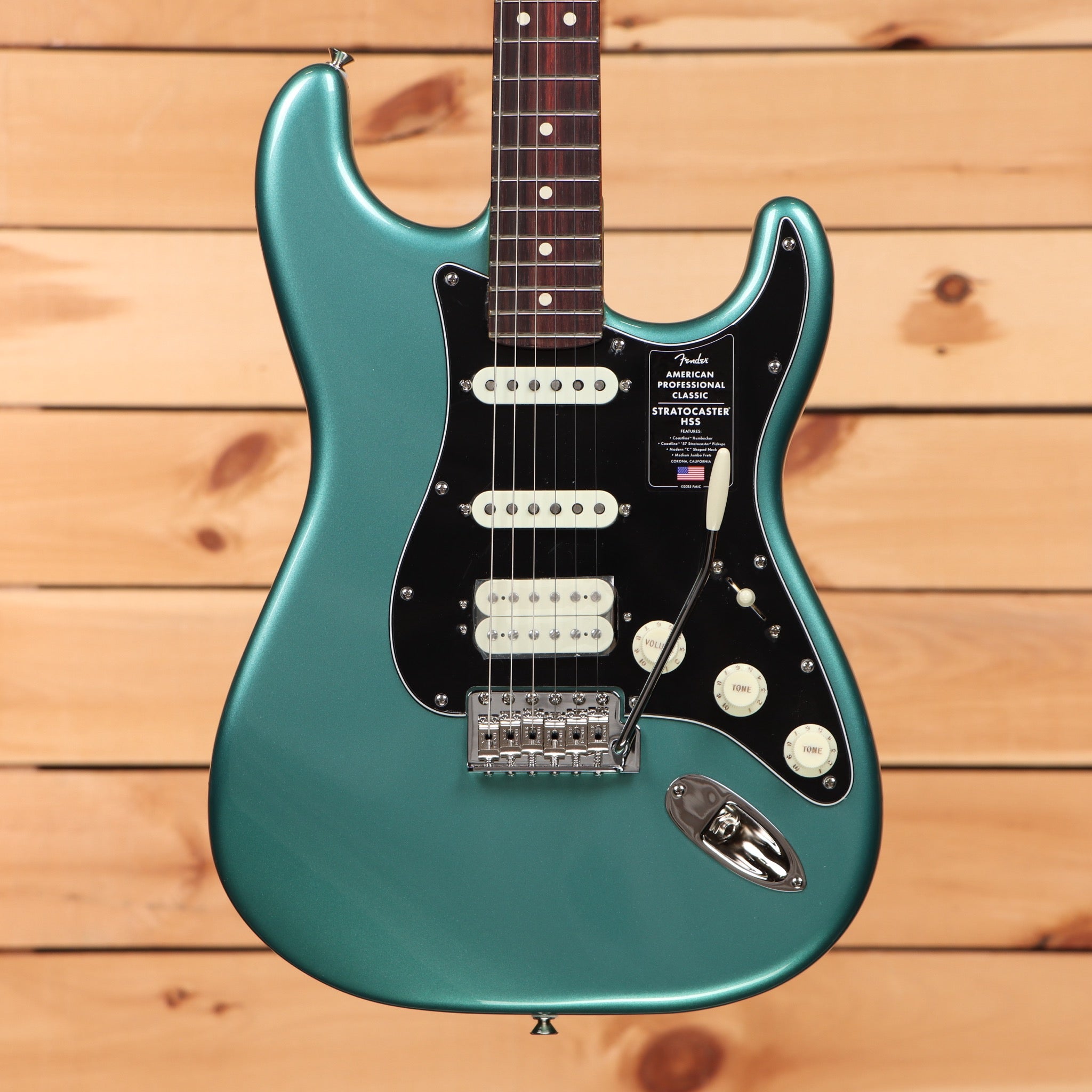 Fender American Professional Classic Stratocaster HSS electric guitar Faded Sherwood Green Metallic with black pickguard