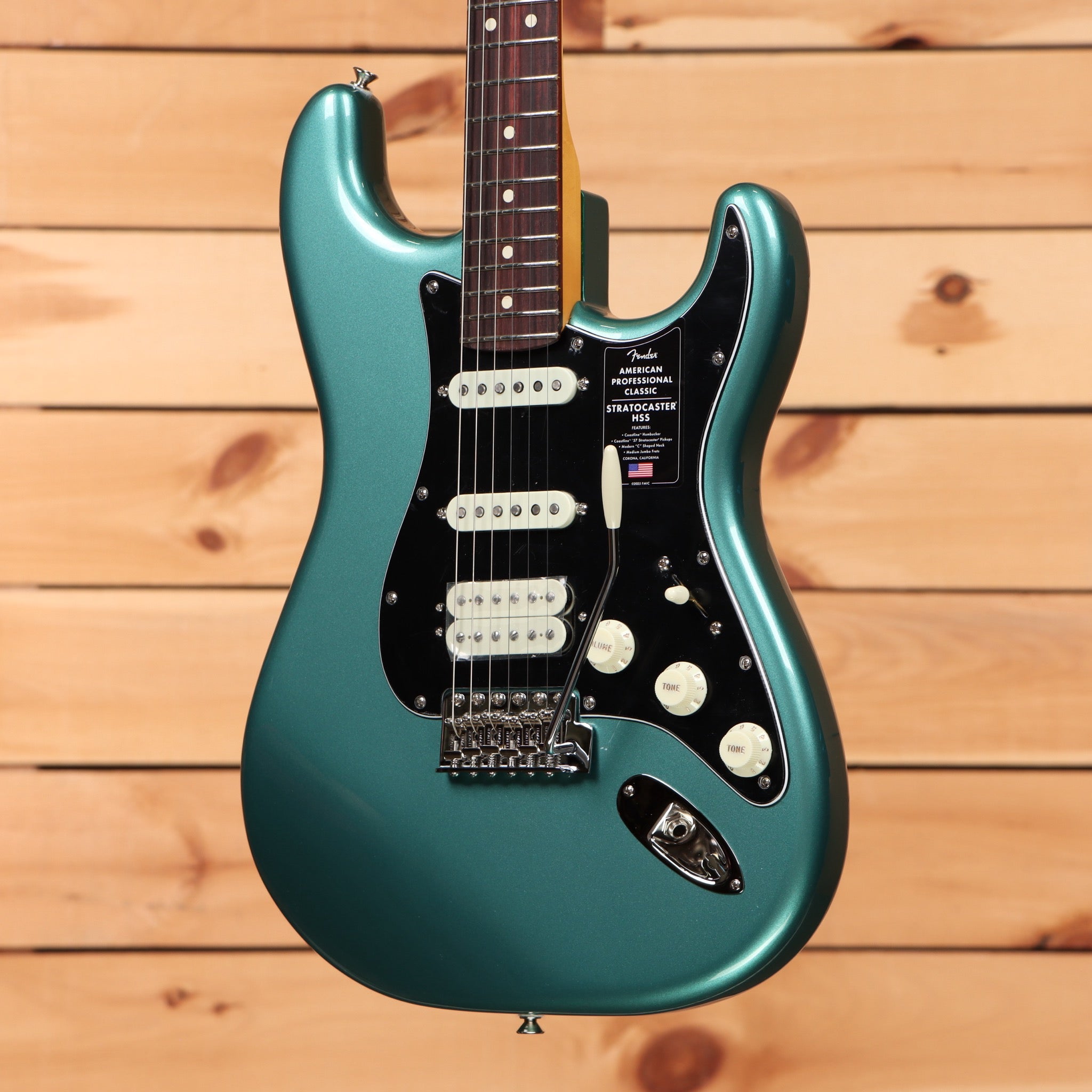 Fender American Professional Classic Stratocaster HSS electric guitar Faded Sherwood Green Metallic with black pickguard