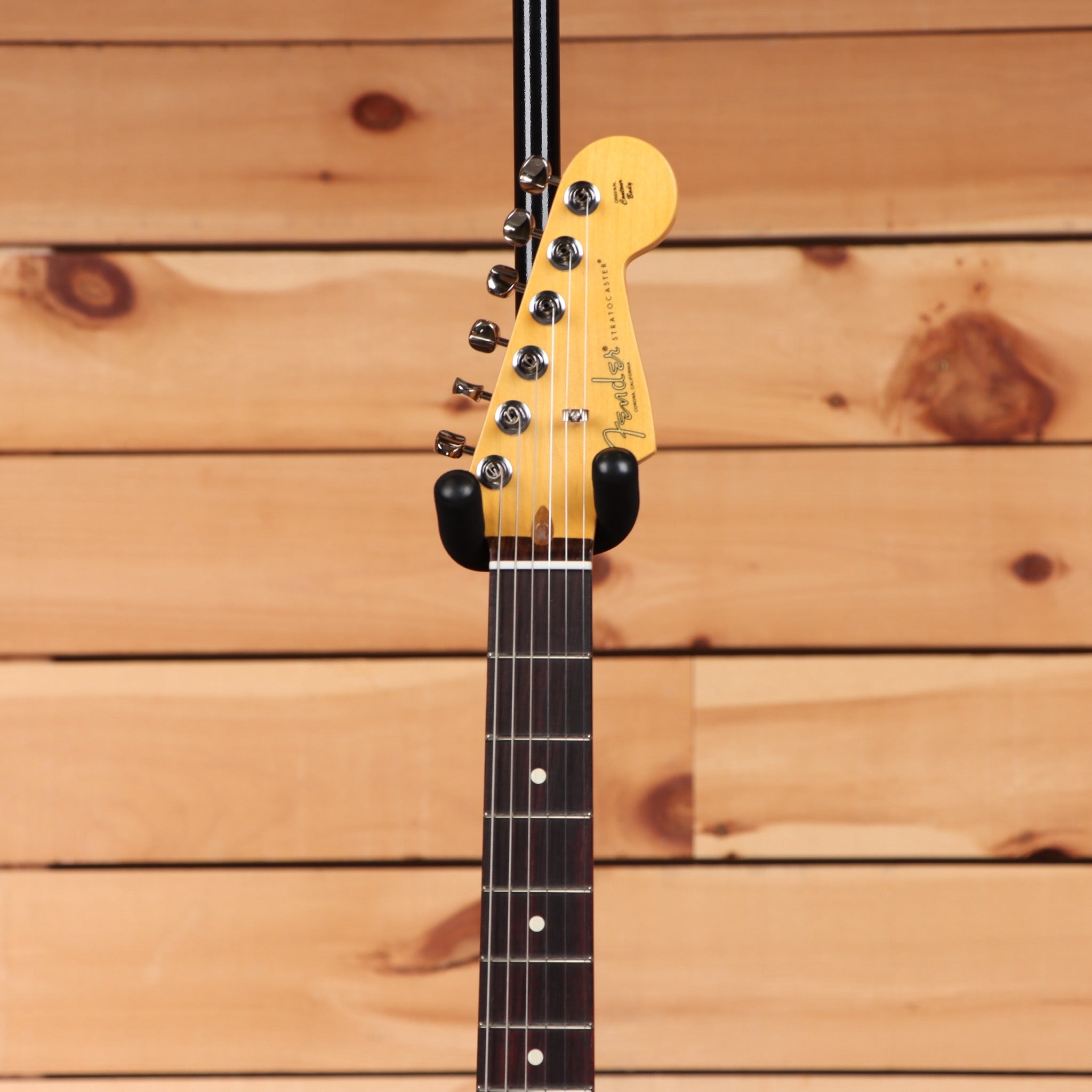 Fender American Professional Classic Stratocaster electric guitar Faded Sherwood Green Metallic with single-coil pickups