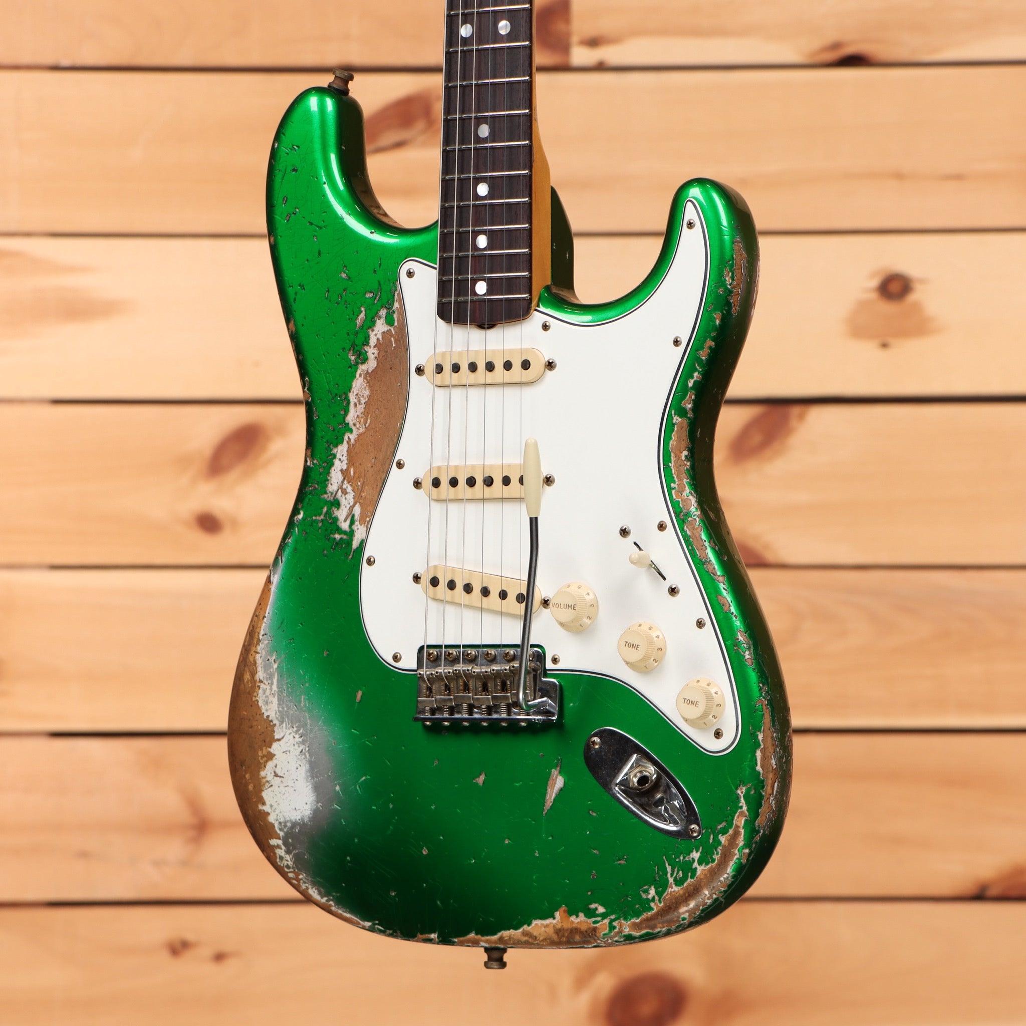Fender Custom Shop Stratocaster Pro Super Heavy Relic electric guitar Candy Green with white pickguard and single-coil pickups
