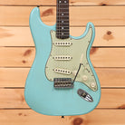 Fender Custom Shop Limited Andy Hicks Masterbuilt 1964 Stratocaster Journeyman Relic Aged Daphne Blue electric guitar with single-coil pickups