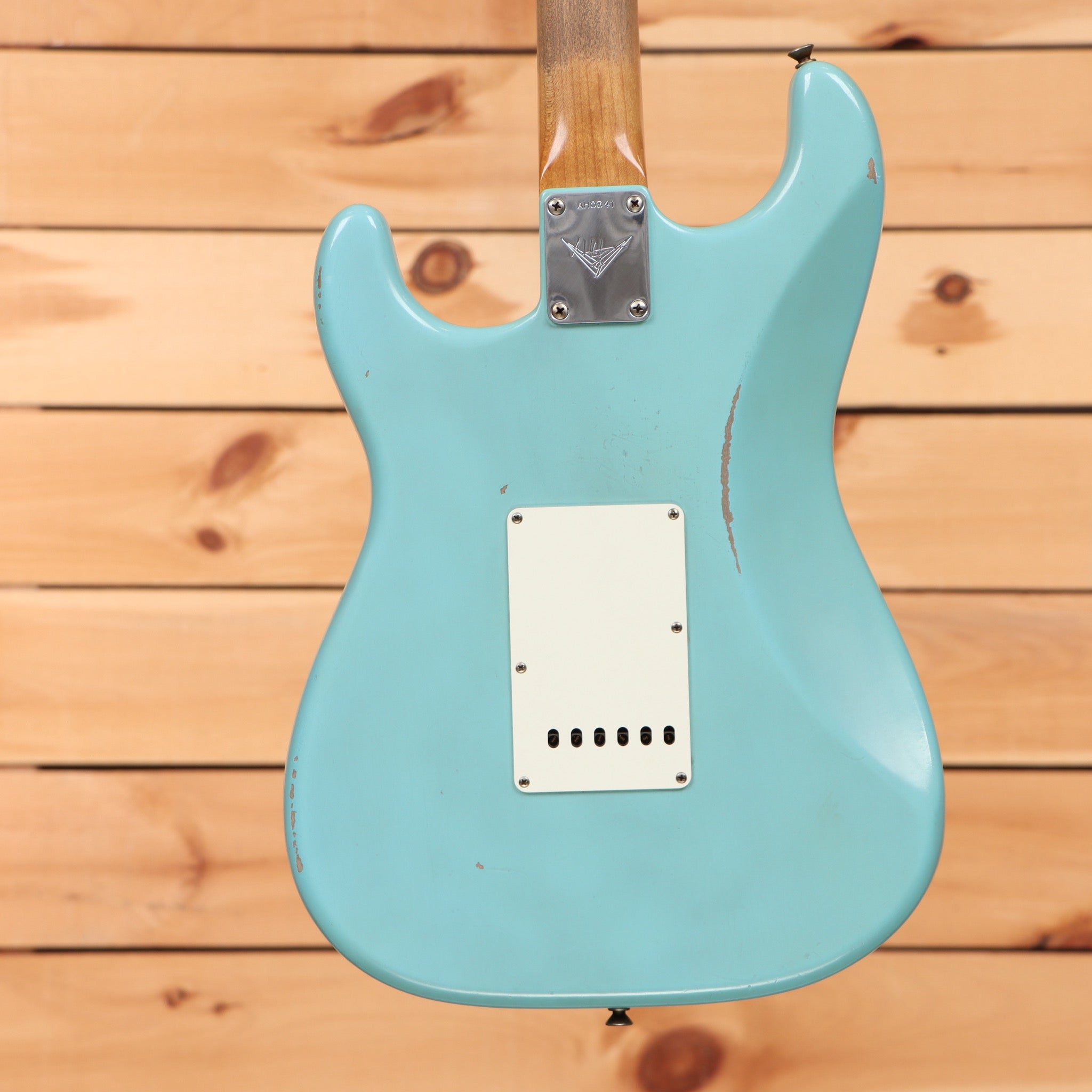 Fender Custom Shop Limited Andy Hicks Masterbuilt 1964 Stratocaster Journeyman Relic Aged Daphne Blue electric guitar with single-coil pickups