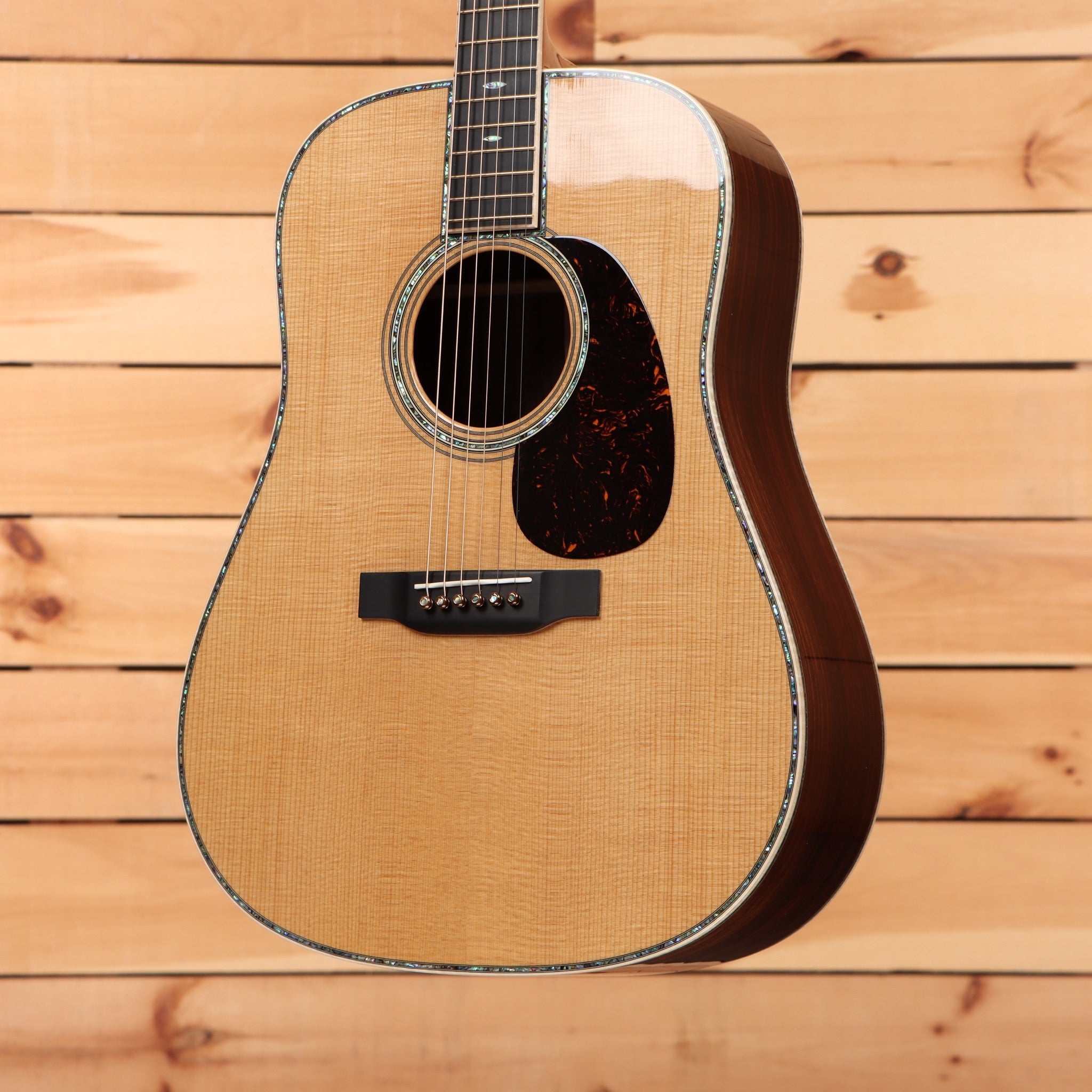 Martin D-45 Modern Deluxe dreadnought acoustic guitar natural finish pre-owned with tortoiseshell pickguard
