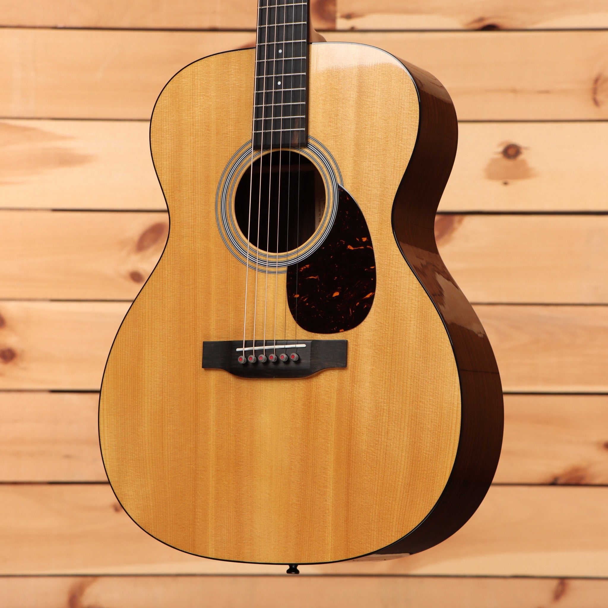 Pre-owned Martin OM21 concert acoustic guitar natural finish with aging toner and tortoiseshell pickguard