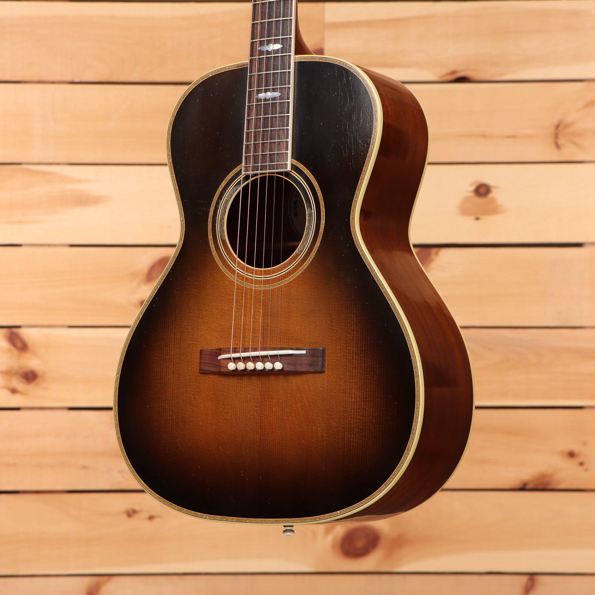 Gibson 1929 Nick Lucas Special Reissue light aged acoustic guitar with sunburst finish and gold binding