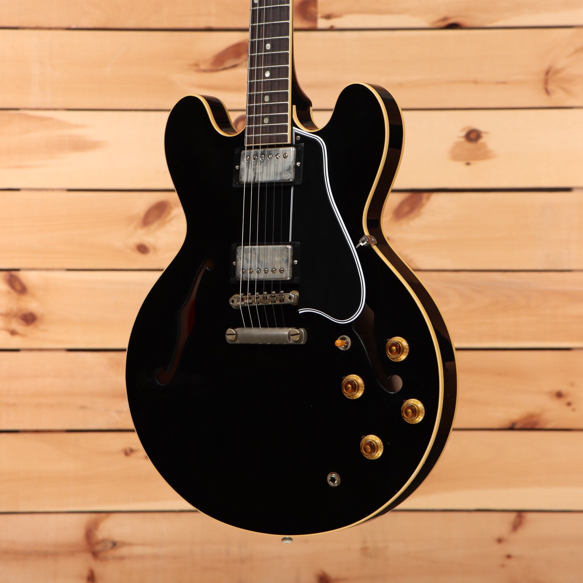 Gibson ES-335 Reissue semi-hollow electric guitar Ebony aged finish with gold hardware and f-holes