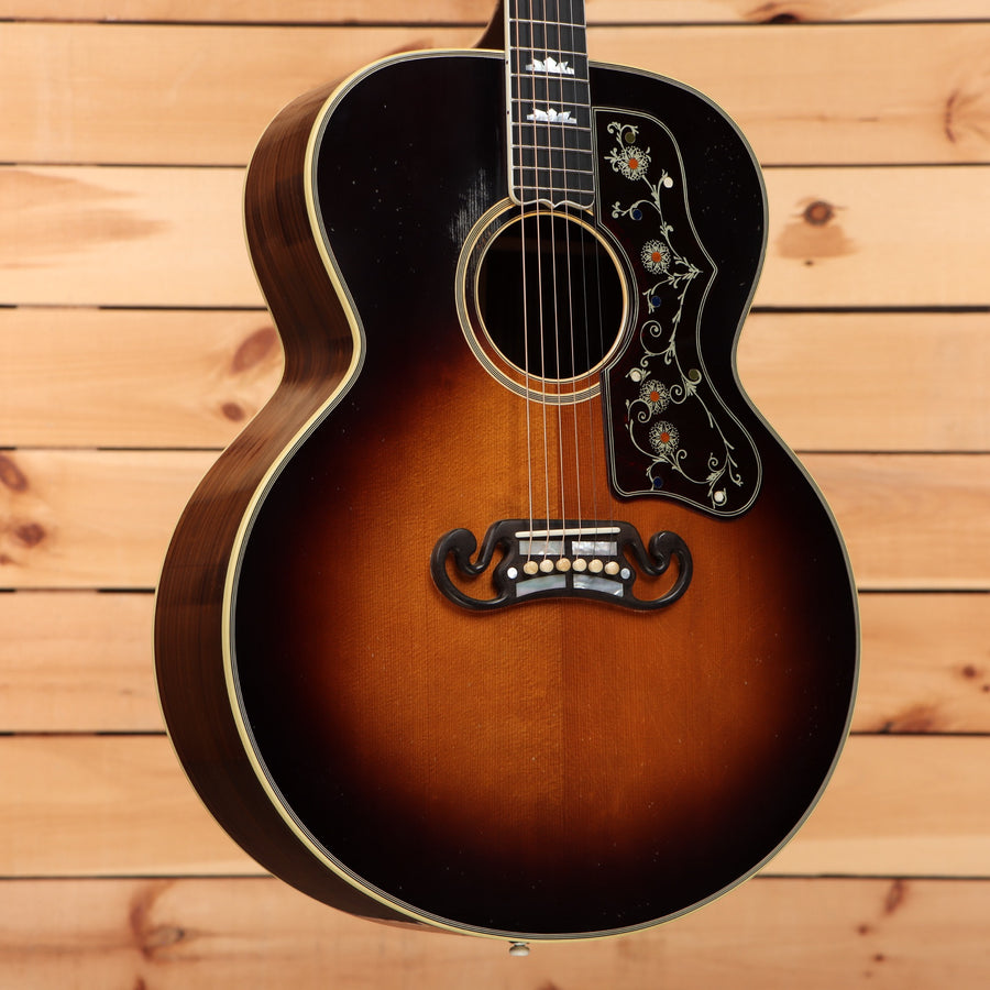 Gibson Pre-war SJ200 Jumbo acoustic guitar Light Aged Vintage Sunburst with ornate pickguard