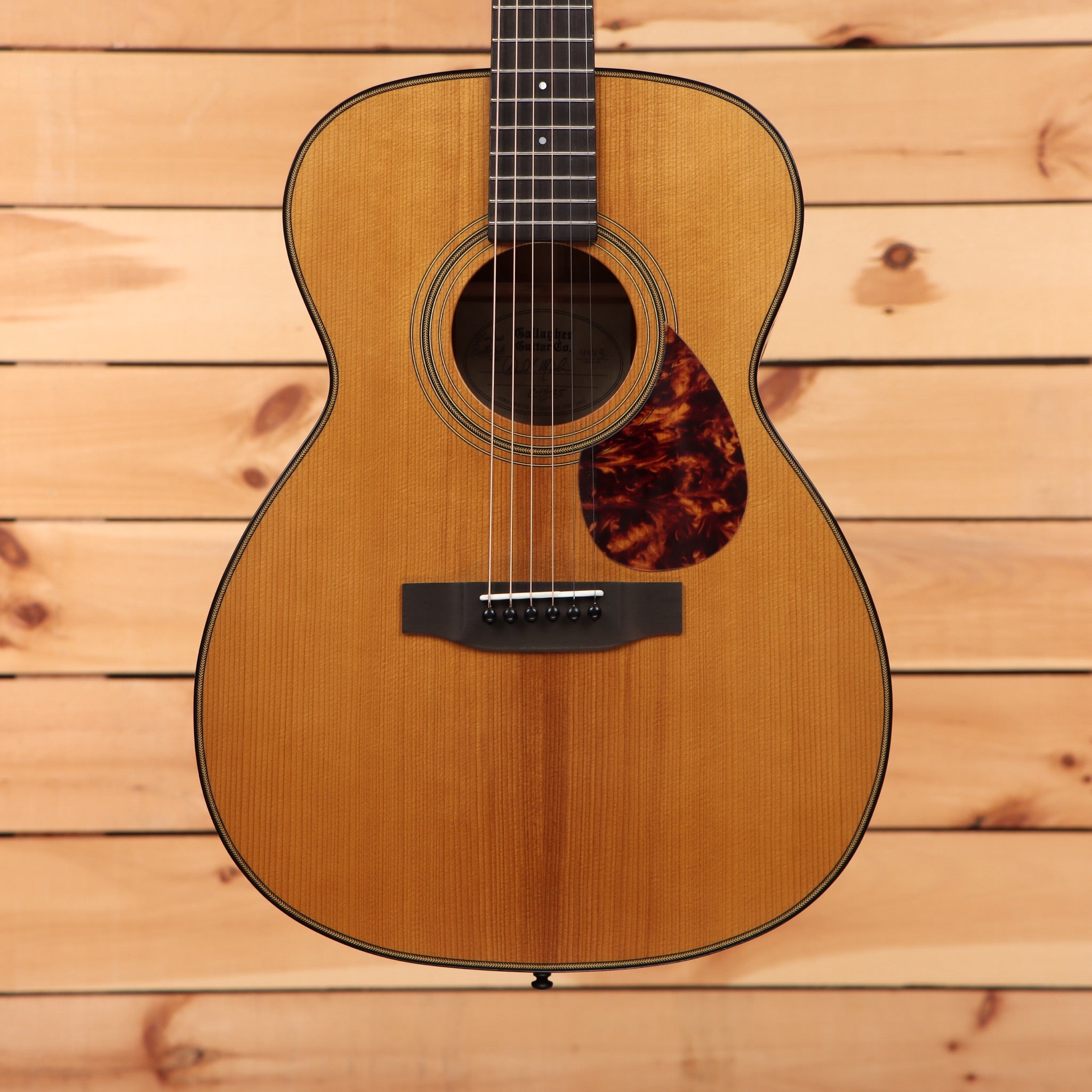 Gallagher Bluegrass Bell acoustic guitar natural finish with tortoiseshell pickguard