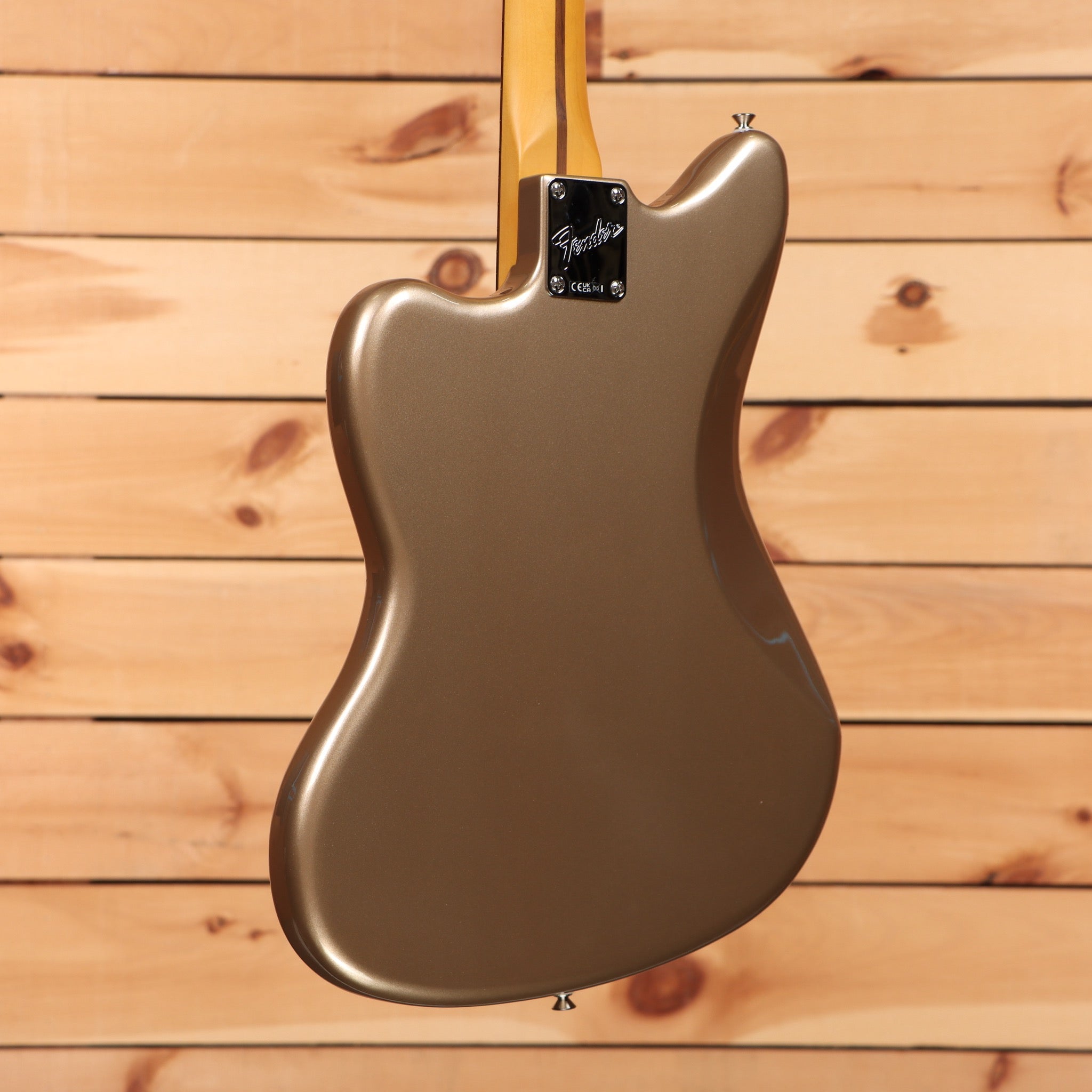 Fender American Professional Classic Jazzmaster electric guitar Faded Firemist Gold with single-coil pickups