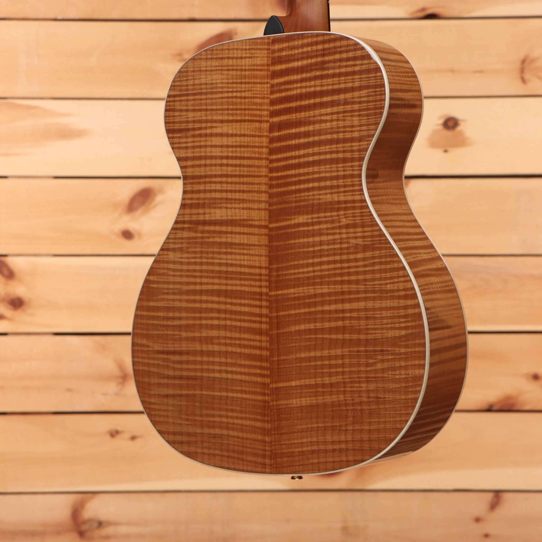 Boucher GRSG161T acoustic guitar natural finish with white binding and flame maple back