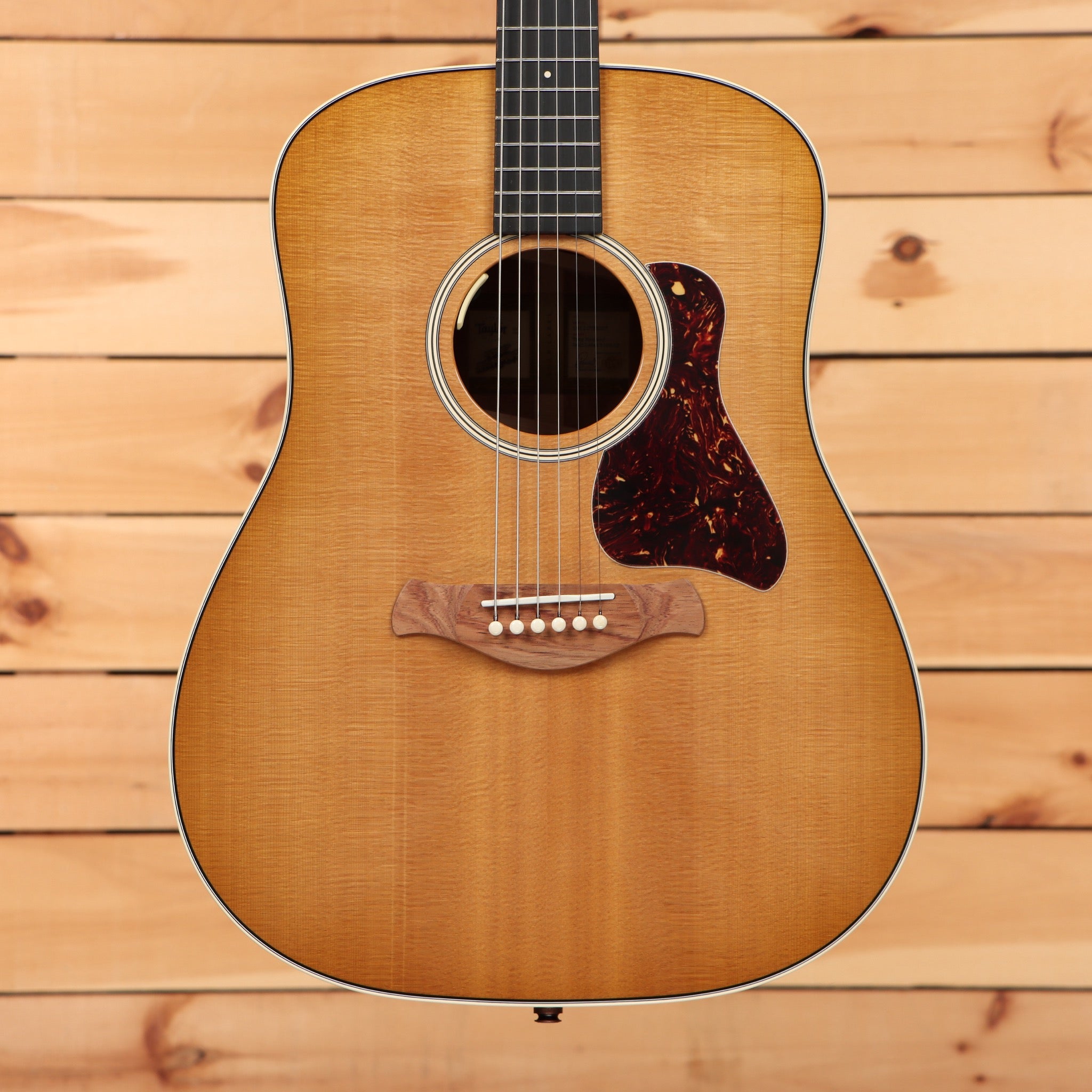 Taylor Trey Hensley Gold Label 510e dreadnought acoustic-electric guitar Antique Blonde with tortoiseshell pickguard