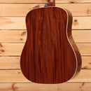 Taylor Trey Hensley Gold Label 510e dreadnought acoustic guitar antique blonde with white binding