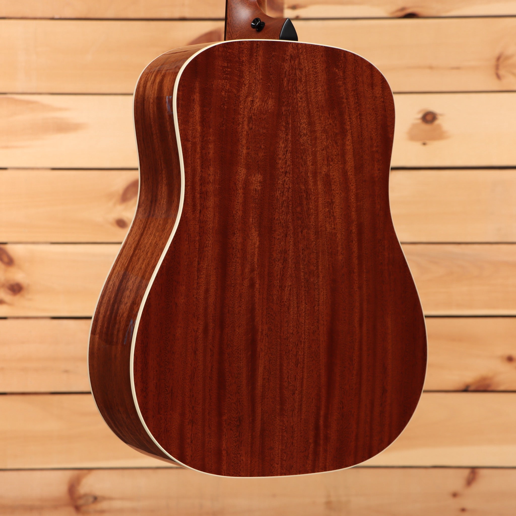 Taylor Trey Hensley Gold Label 510e dreadnought acoustic guitar antique blonde with white binding