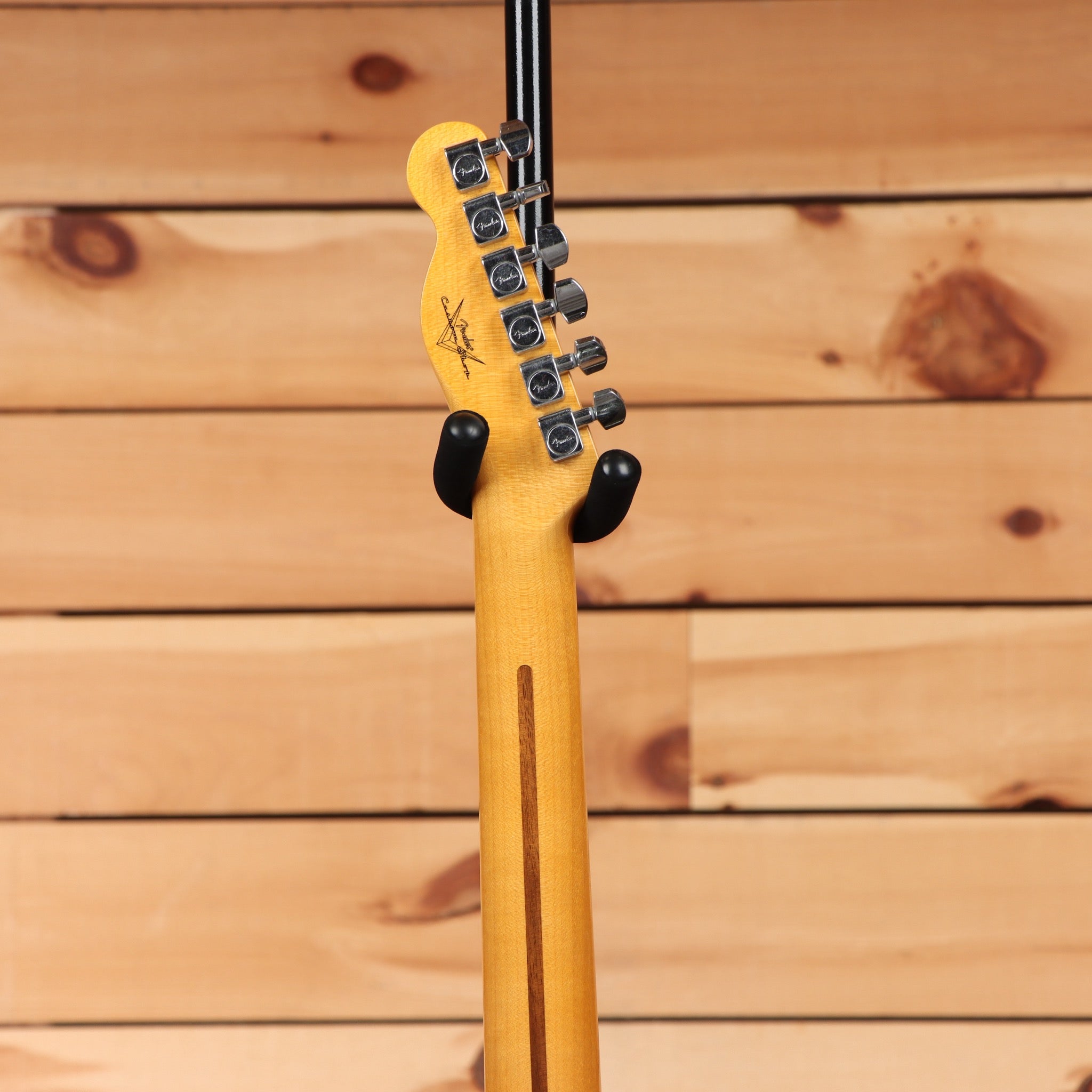 Fender Custom Shop Dual Stack HS Telecaster Deluxe electric guitar Closet Classic Green Sparkle with dual humbucker pickups
