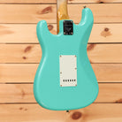 Fender Custom Shop Limited 59 Stratocaster Journeyman Relic Super Faded Aged Sea Foam Green electric guitar with white pickguard