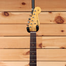 Fender Custom Shop Limited 59 Stratocaster Journeyman Relic electric guitar Super Faded Aged Sea Foam Green with single-coil pickups
