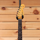 Fender Custom Shop 1965 Compound Radius Stratocaster Journeyman Relic electric guitar Lake Placid Blue with single-coil pickups