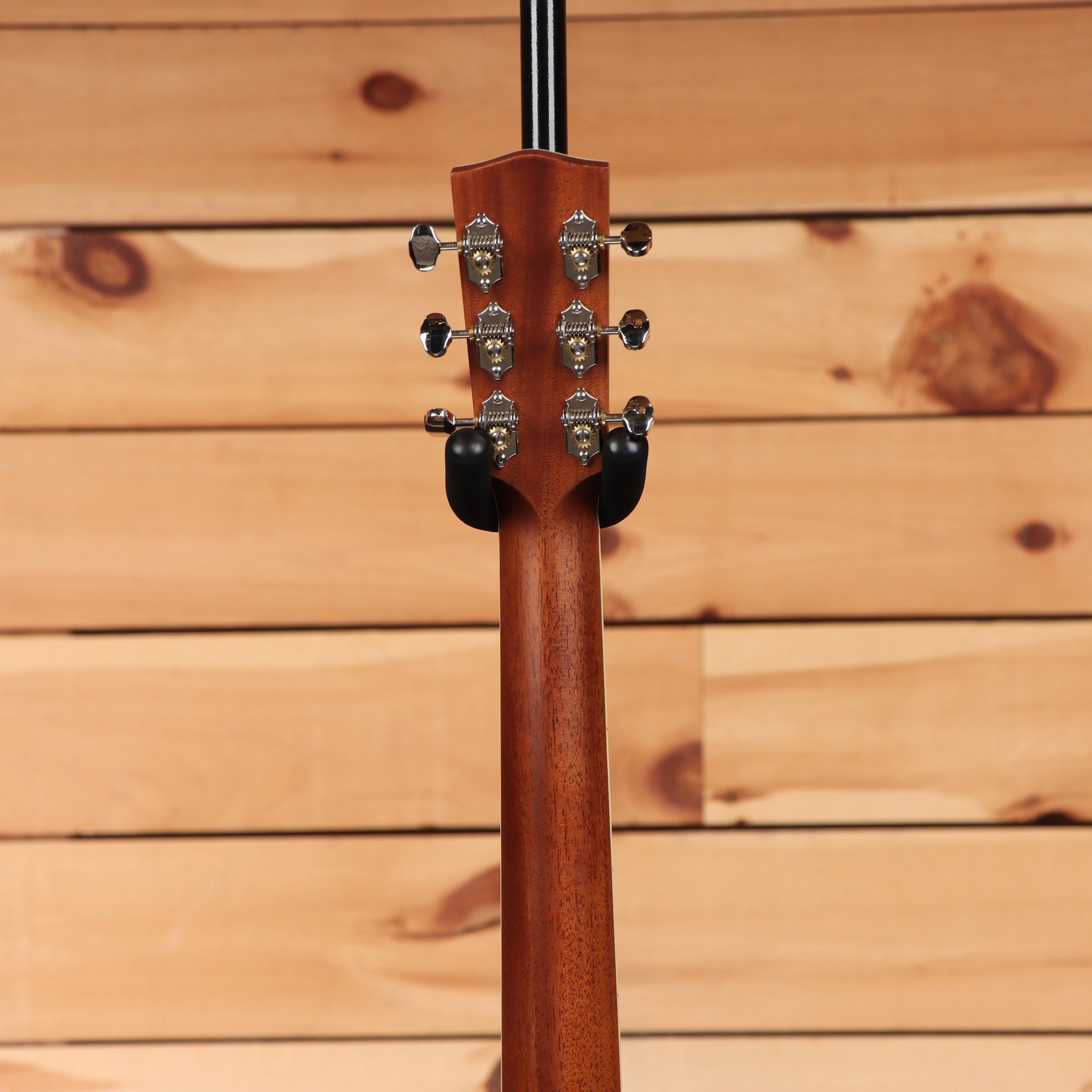 Bourgeois Downeast LDB koa acoustic guitar natural finish with chrome tuning machines