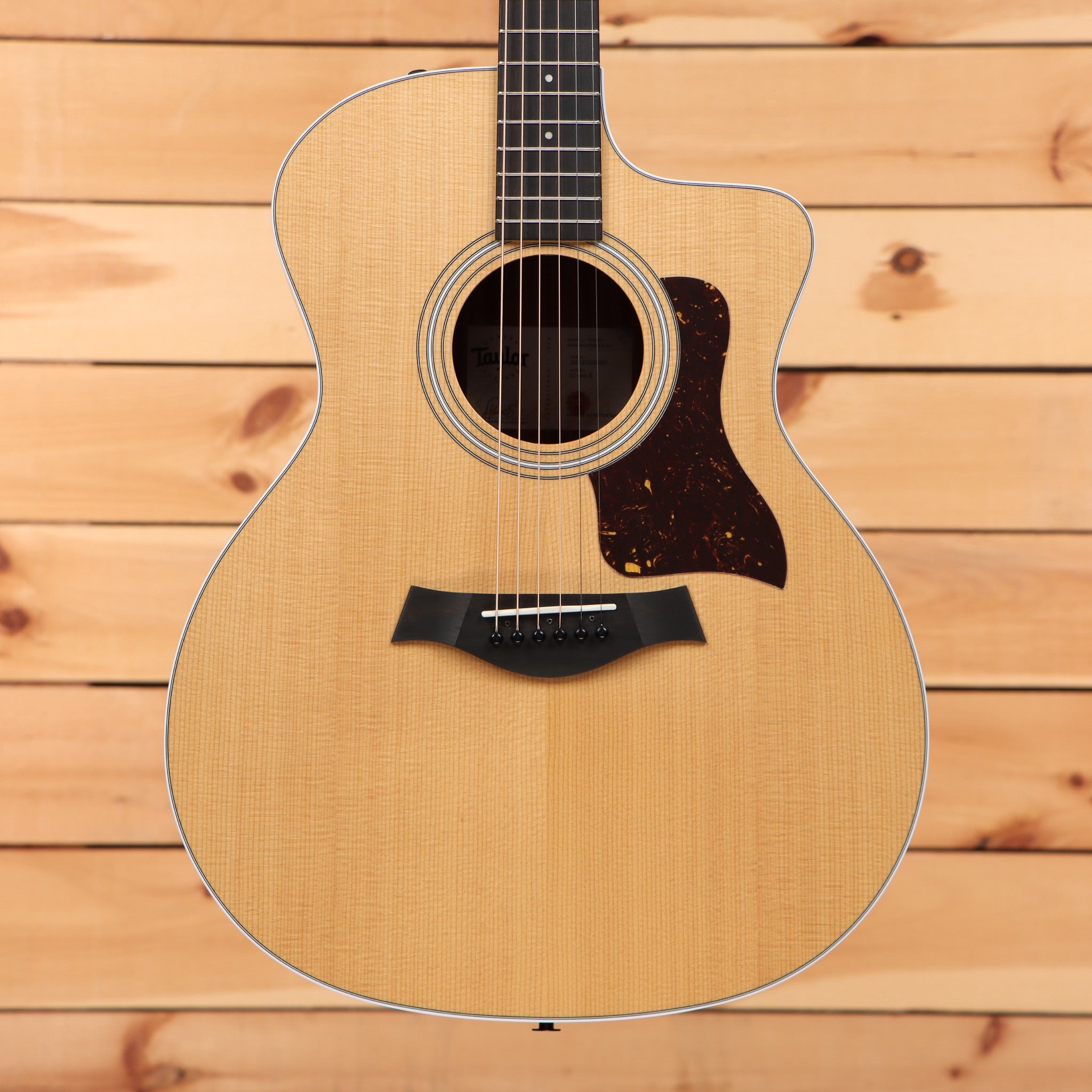 Taylor 214cek Grand Auditorium acoustic guitar natural finish with venetian cutaway