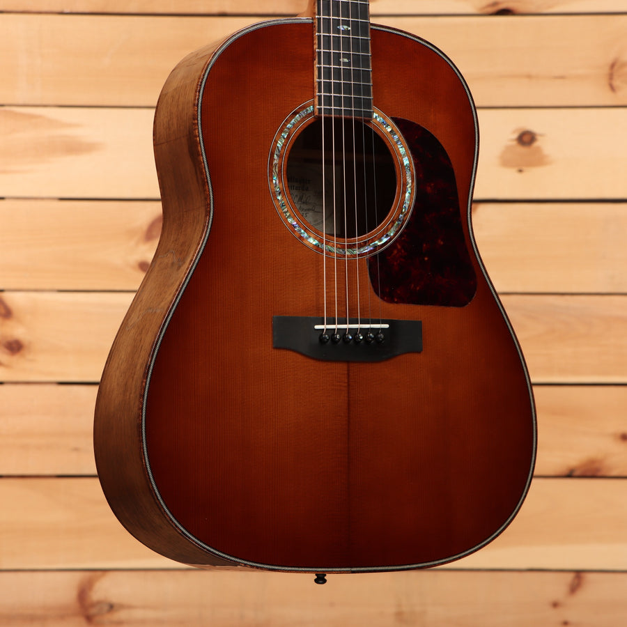 Gallagher SG70 Custom dreadnought acoustic guitar Whiskey Sunburst with decorative rosette binding