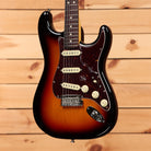 Fender American Pro II Stratocaster pre-owned electric guitar 3-color sunburst with single-coil pickups