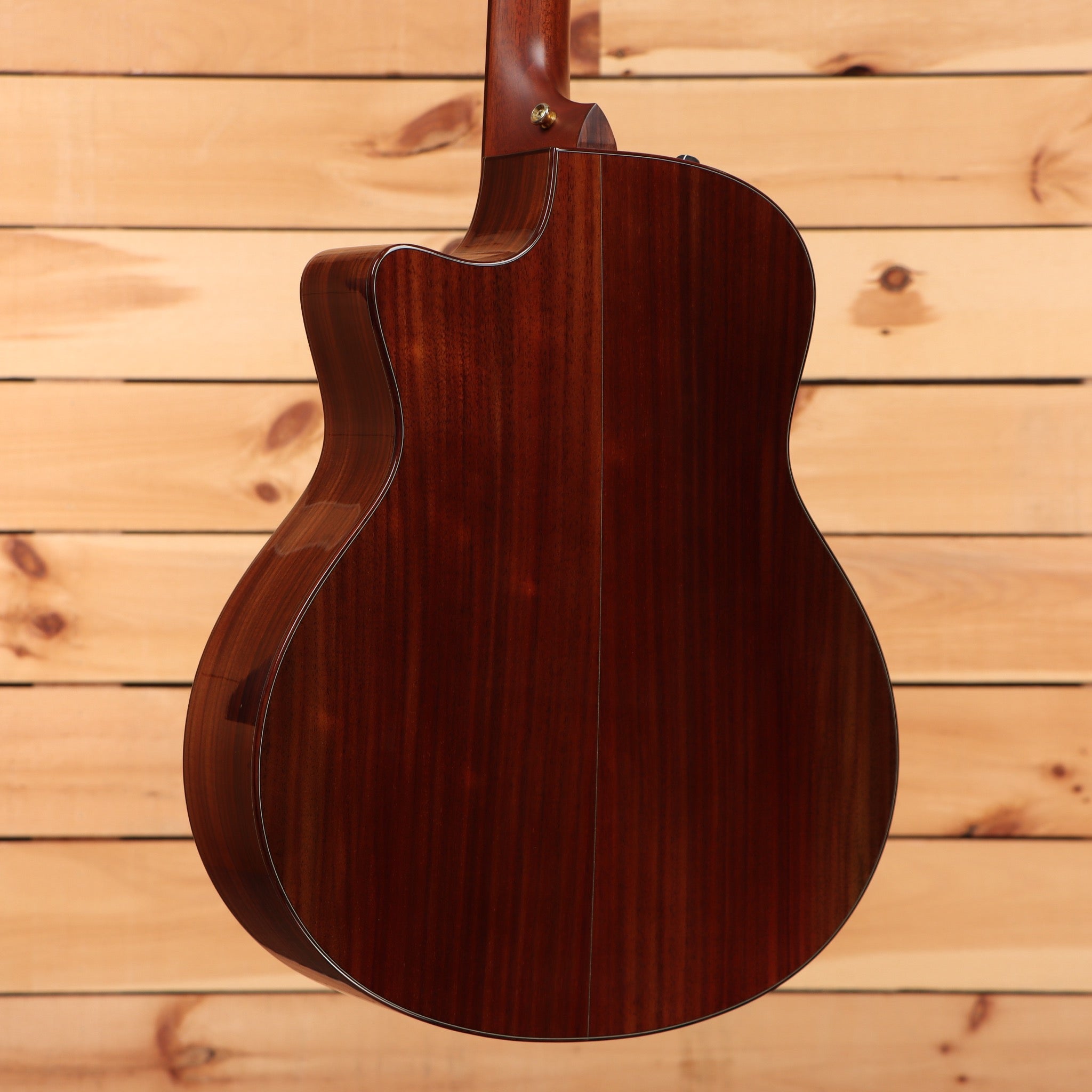 Taylor baritone 8-string acoustic guitar natural finish with cutaway body