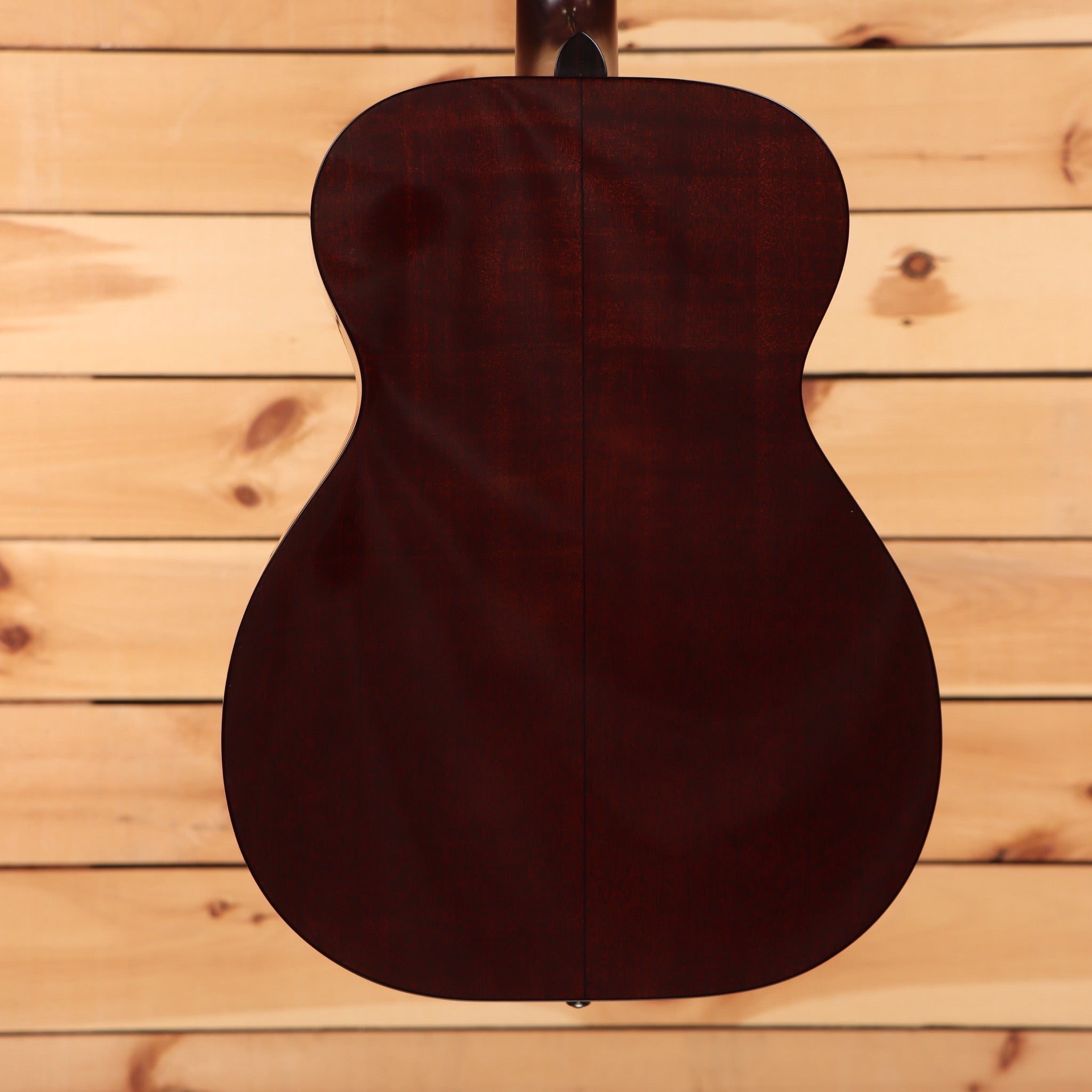 Pre-owned Huss and Dalton Tomm dreadnought acoustic guitar natural finish with solid wood back