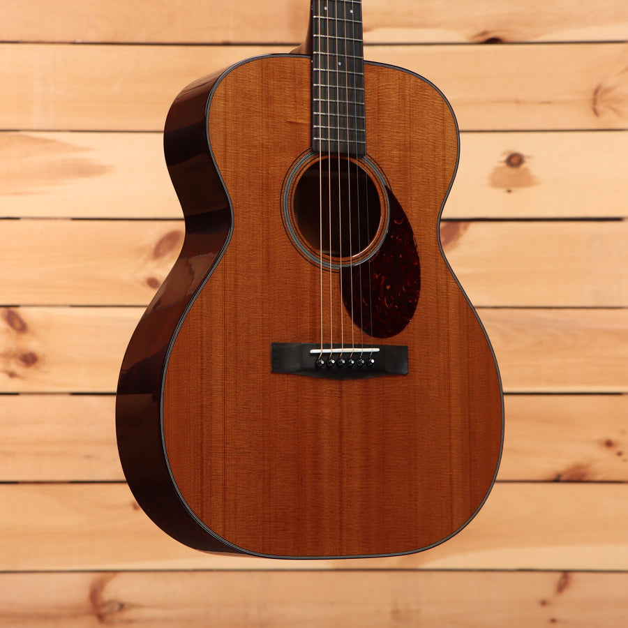 Huss & Dalton Tomm pre-owned acoustic guitar natural finish with rosewood back and sides