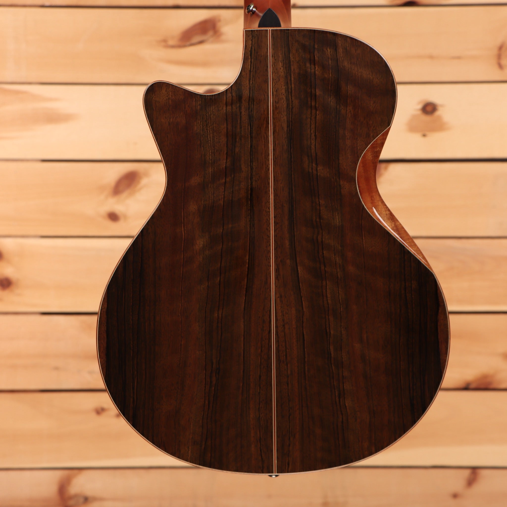 Furch Red Deluxe Gc-LI acoustic-electric guitar Natural with venetian cutaway and striped ebony back
